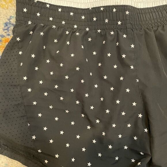 Dri-fit Nike shorts size XS - Picture 5 of 5